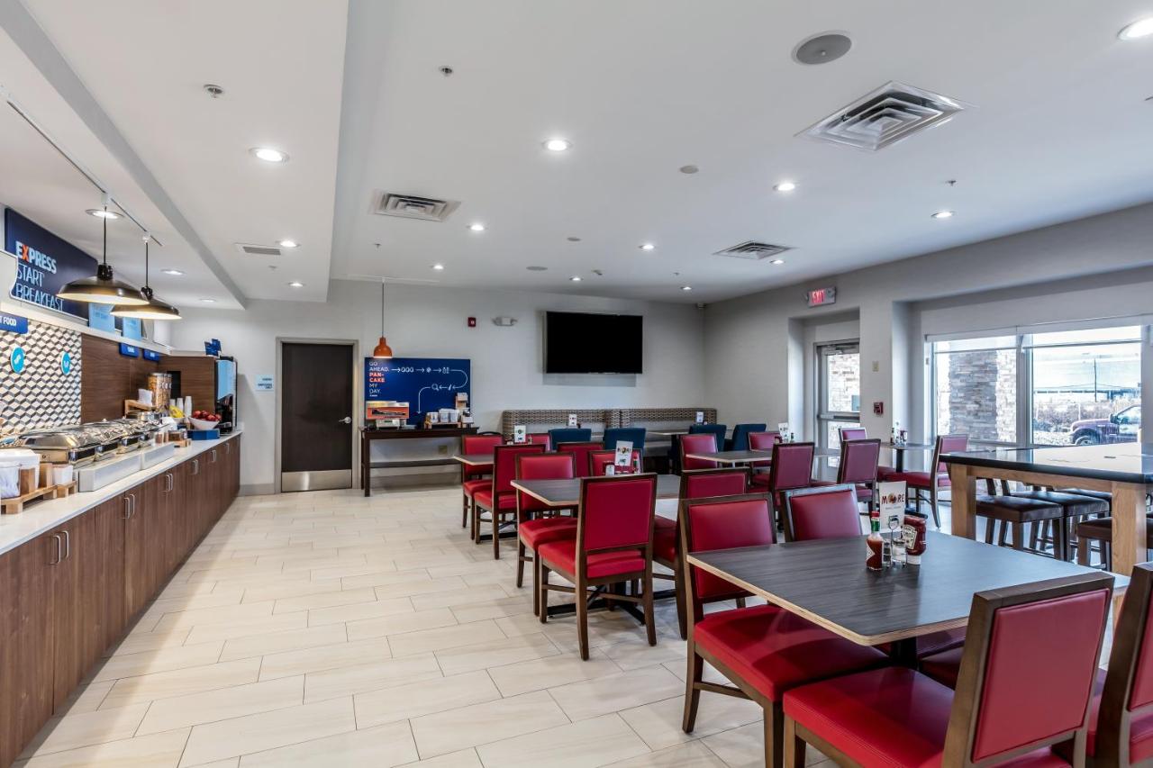  | Holiday Inn Express & Suites Jersey City North - Hoboken