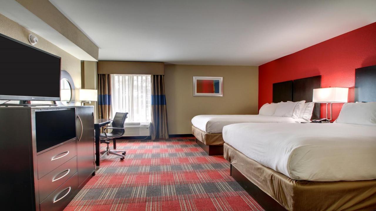 Queen Room with Two Queen Beds at Holiday Inn Express & Suites Jackson Downtown - Coliseum, an IHG Hotel