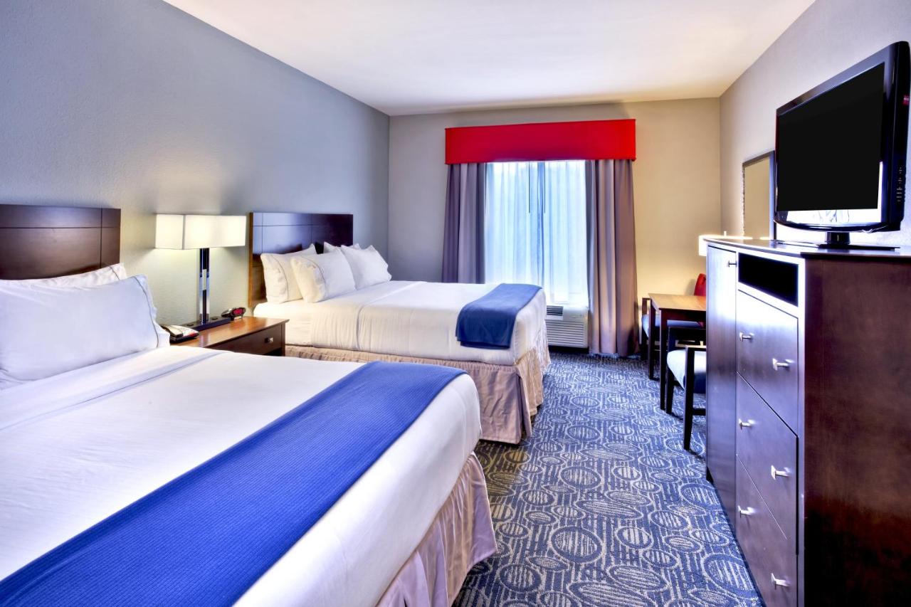  | Holiday Inn Express & Suites Oak Ridge