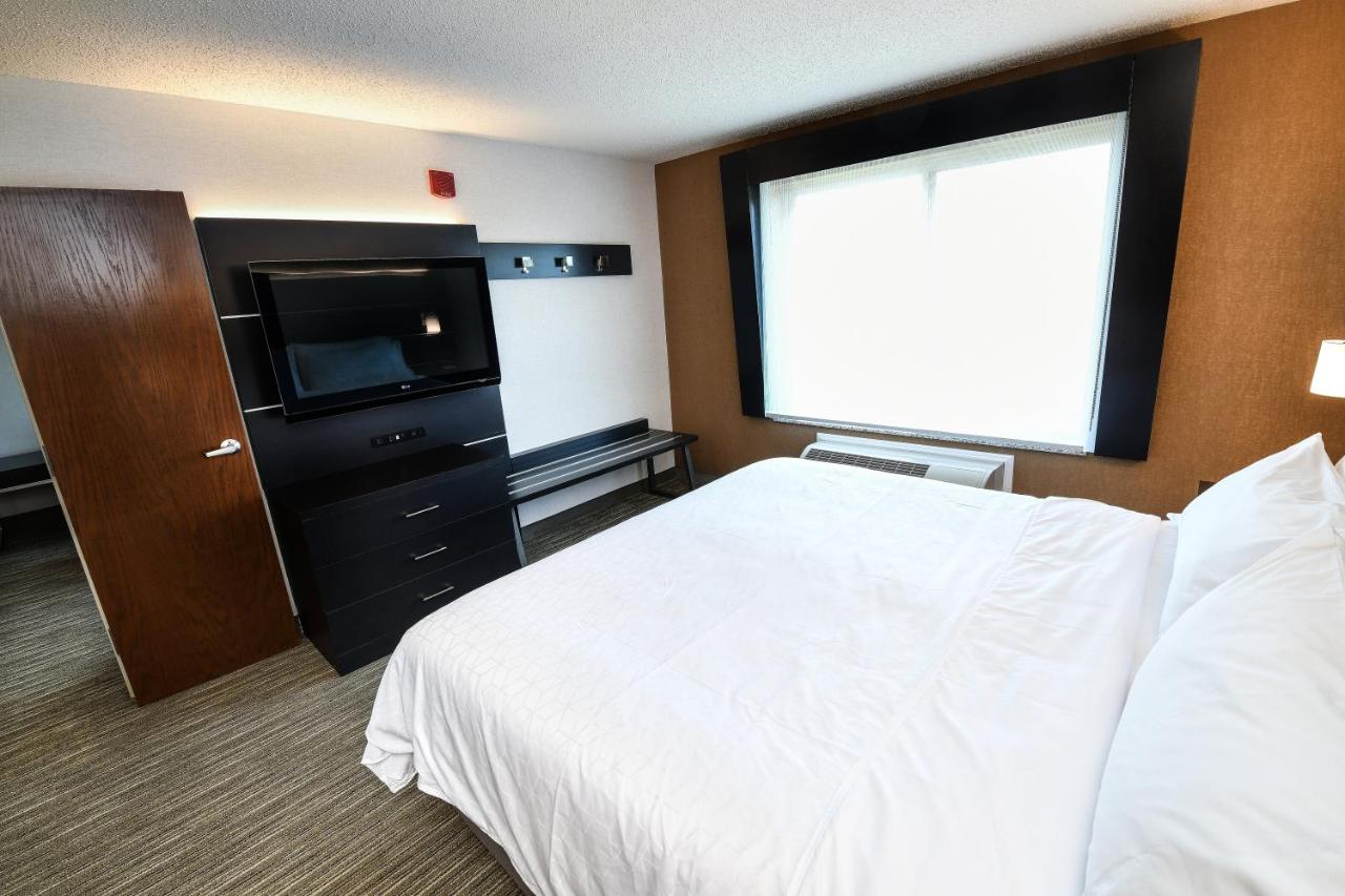 One-Bedroom King Suite with Sofa Bed at Holiday Inn Express Hotel & Suites Grand Forks by IHG