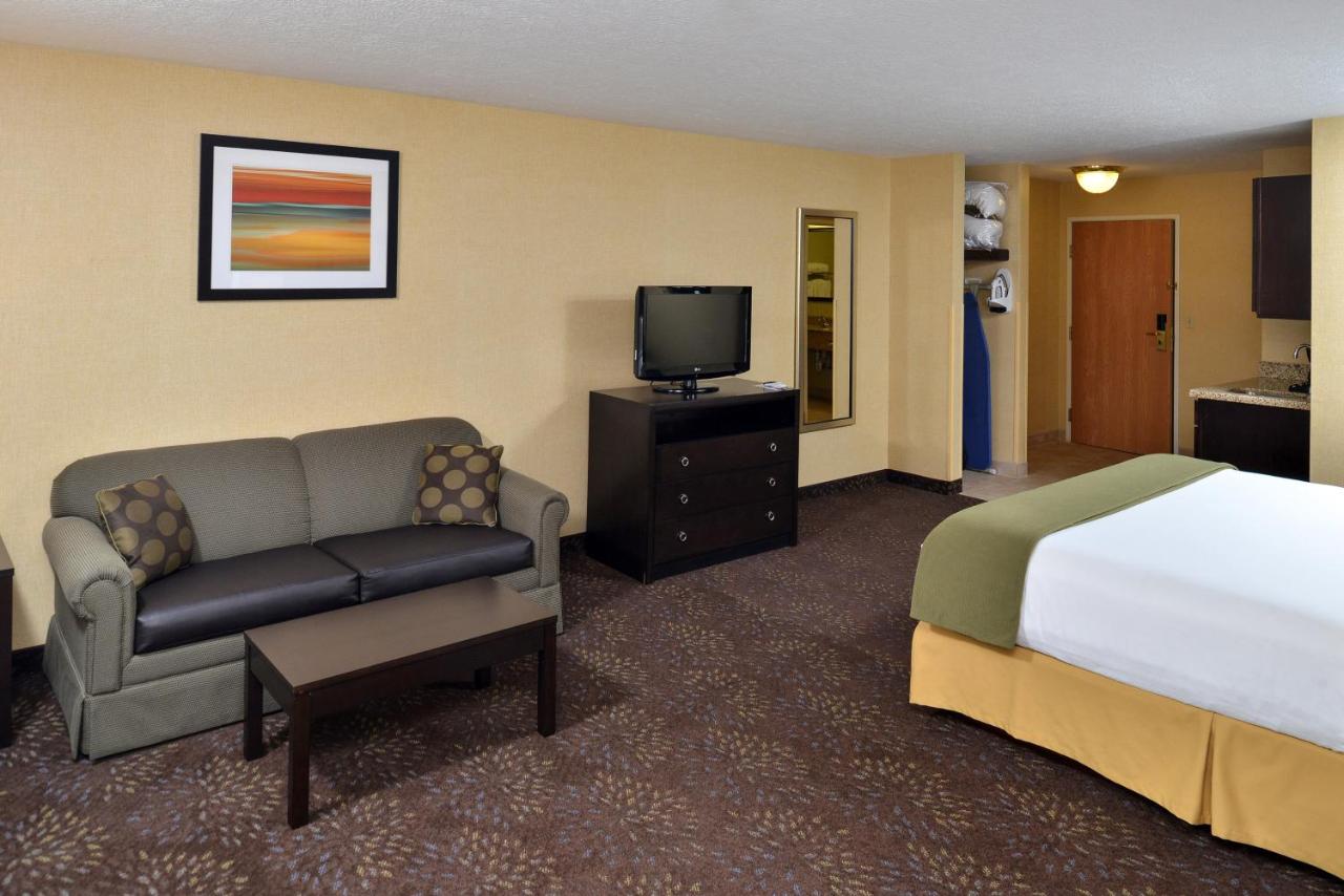 King Suite with Spa Bath at Holiday Inn Express Hotel & Suites Charlotte, an IHG Hotel