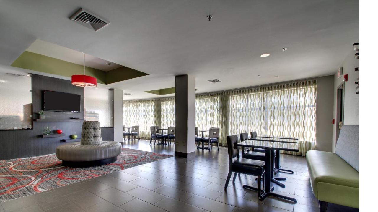  | Holiday Inn Express Hotel & Suites Meridian