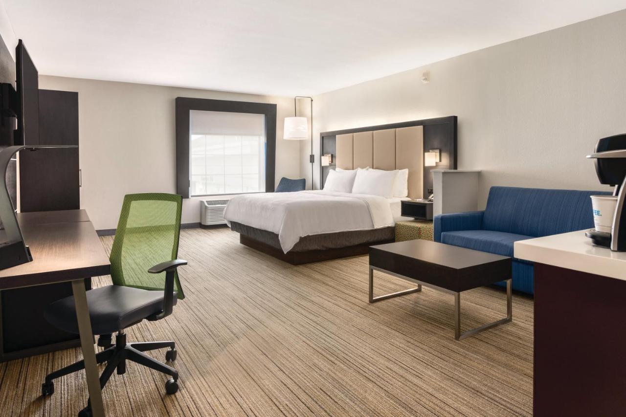 King Suite with Sofa Bed - Non-Smoking at Holiday Inn Express Hotel & Suites Lawton-Fort Sill by IHG