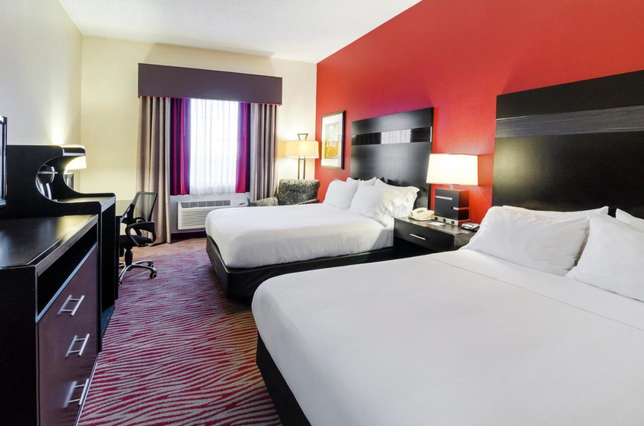 Queen Room with Two Queen Beds - Non-Smoking at Holiday Inn Express & Suites Vinita by IHG