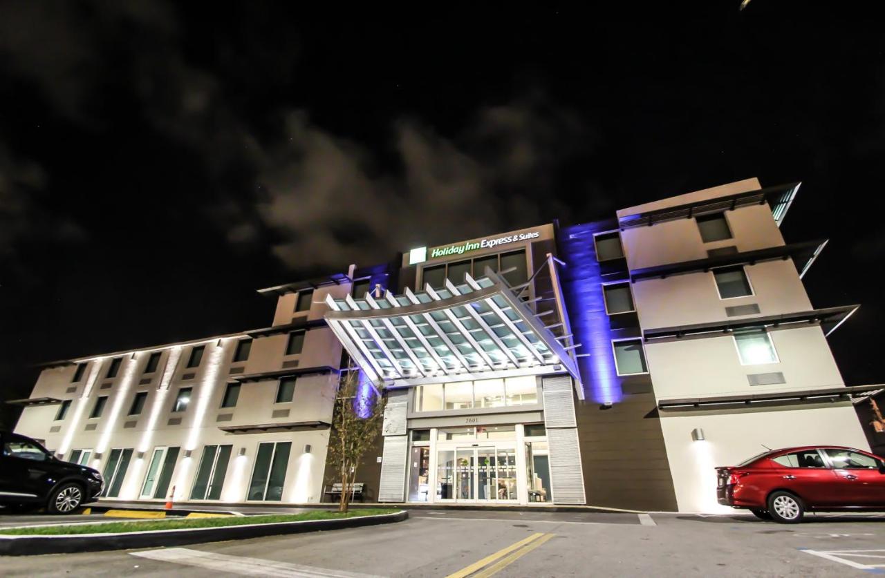  | Holiday Inn Express & Suites Miami Airport East