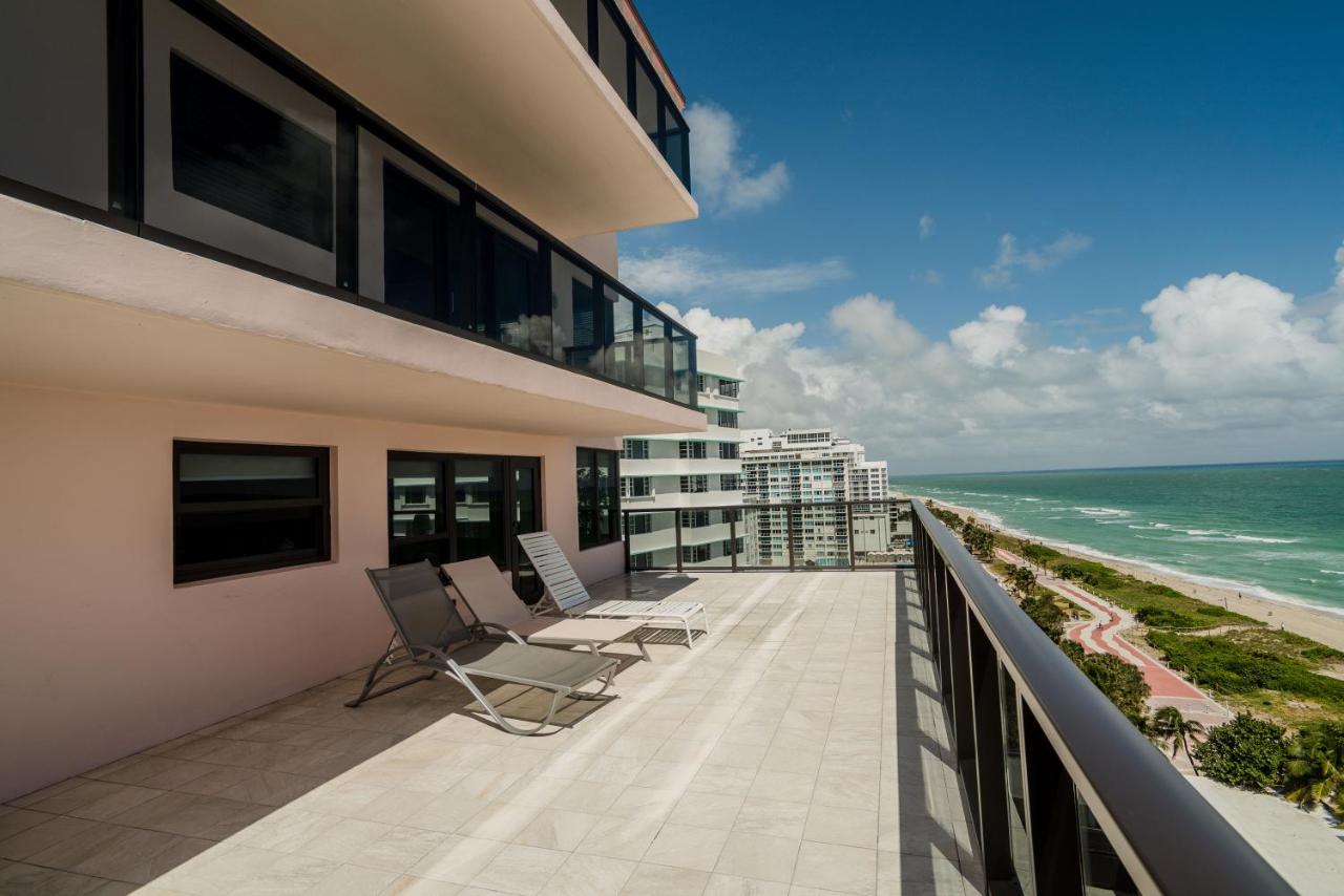Signature Two-Bedroom 1 King + 2 Twin Beds at Alexander by Design Suites