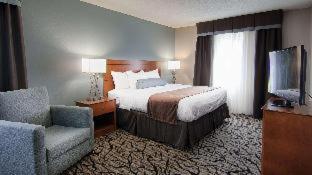 Room #50352236 at Best Western Plus Blaine at the National Sports Center