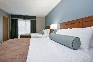 Room #50352238 at Best Western Plus Blaine at the National Sports Center