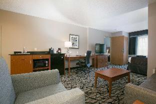 Room #50352239 at Best Western Plus Blaine at the National Sports Center