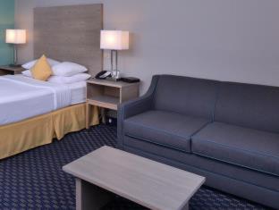 Room #33441414 at Best Western Westgate Inn