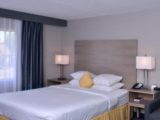 Room #33441414 at Best Western Westgate Inn