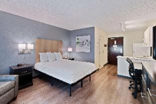 Room #51589408 at Extended Stay America Select Suites - Charlotte - Tyvola Rd.
