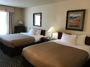 Room #23927322 at Grand River Hotel