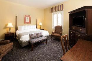Room #5686022 at Maison St Charles