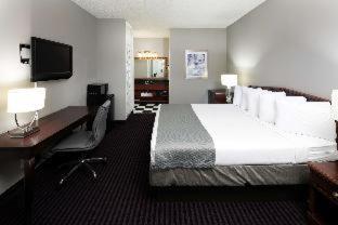 Room #5686022 at Maison St Charles