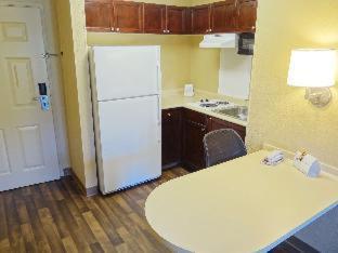 Room #51918018 at Extended Stay America Suites Dallas Plano
