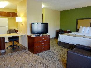 Room #51918018 at Extended Stay America Suites Dallas Plano