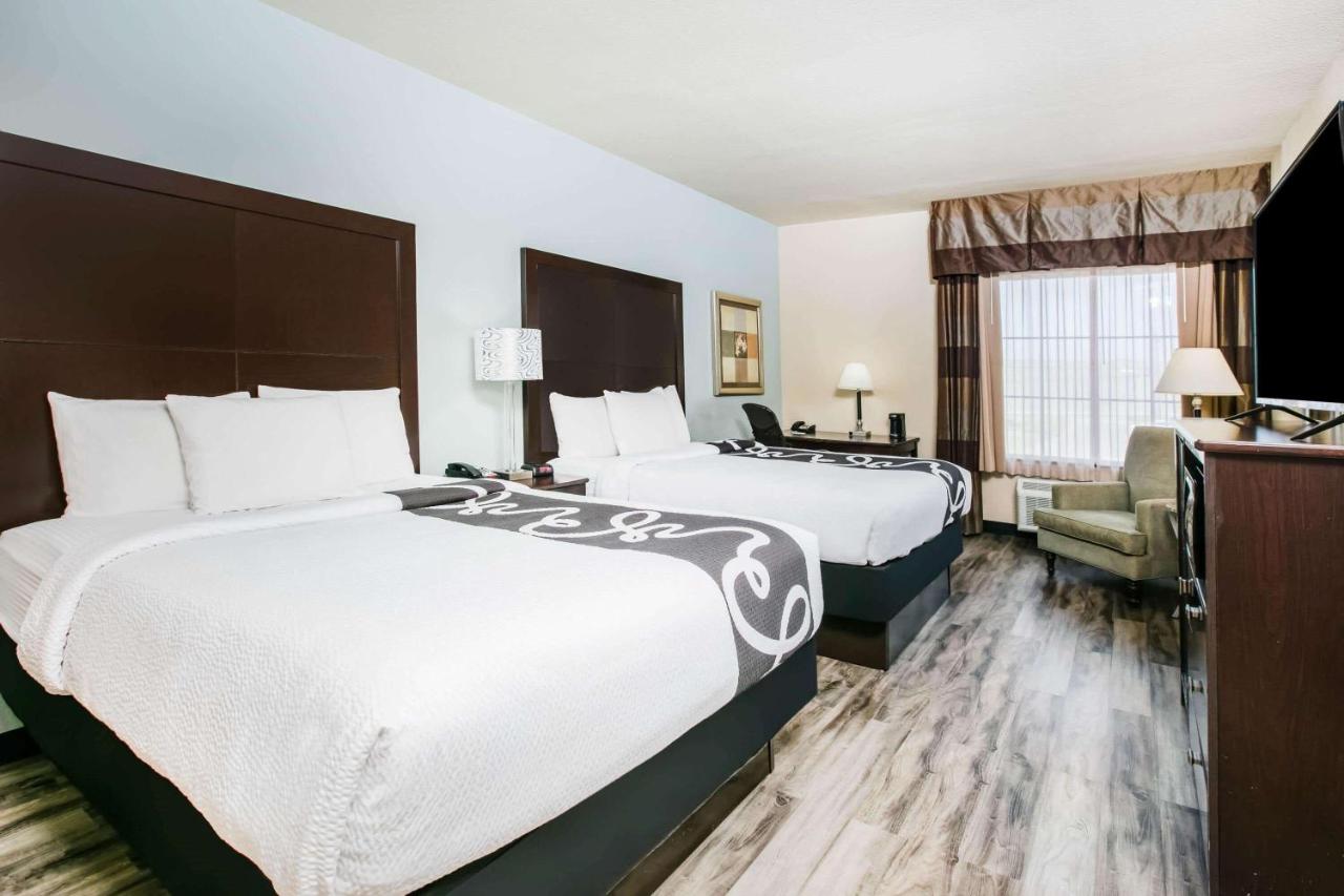 Deluxe Queen Room with Two Queen Beds - Non-Smoking at La Quinta Inn & Suites by Wyndham DFW Airport West - Euless