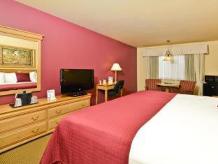 Room #30203840 at Best Western Plus Caldwell Inn & Suites