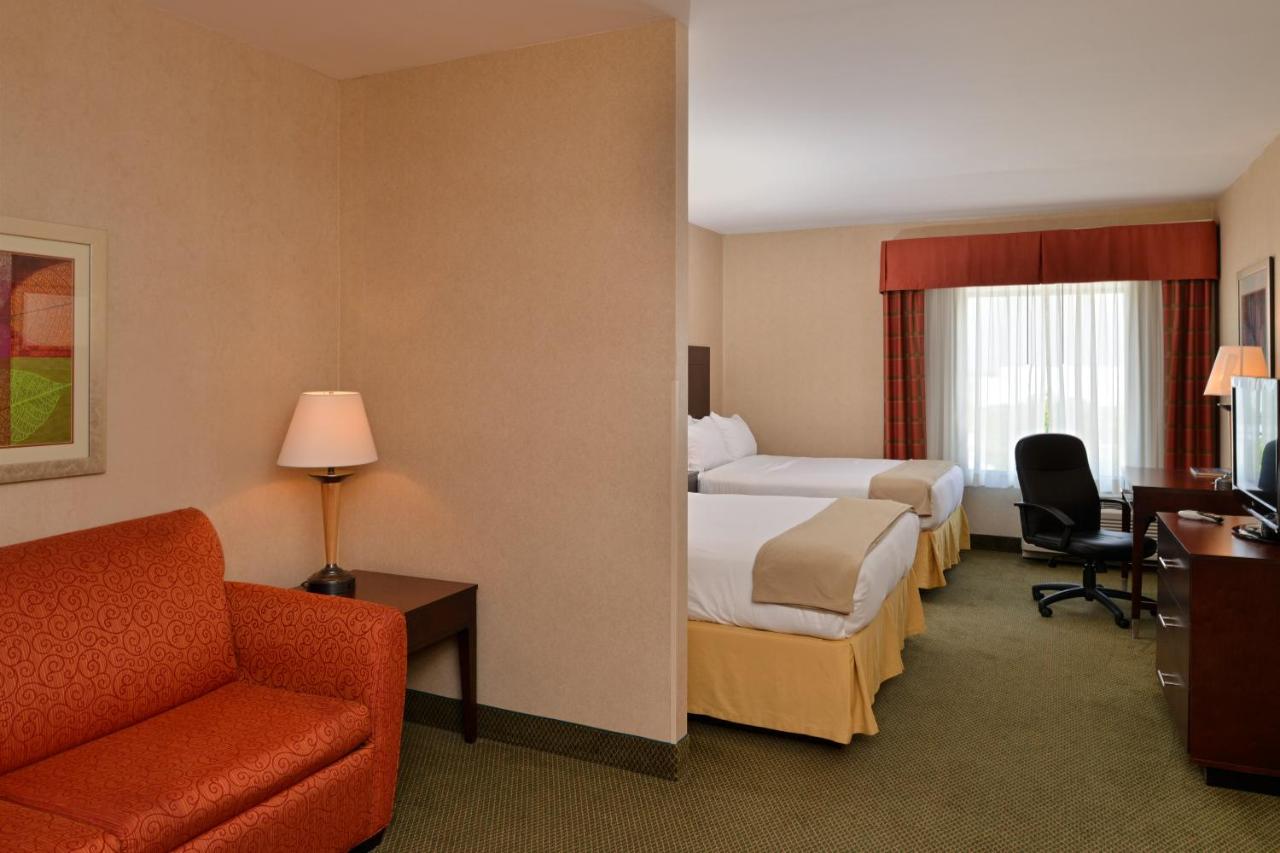 Suite with Two Beds - Non-Smoking at Holiday Inn Express Hotel & Suites Ocean City by IHG