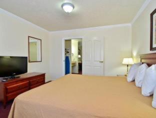 Room #26269516 at Best Western Salinas Monterey Hotel