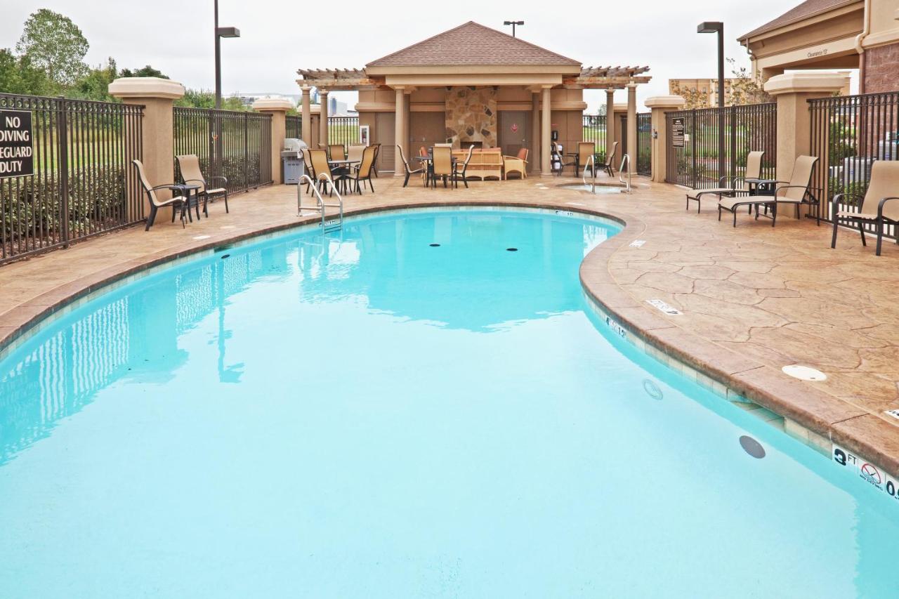  | Holiday Inn Express Hotel & Suites Durant