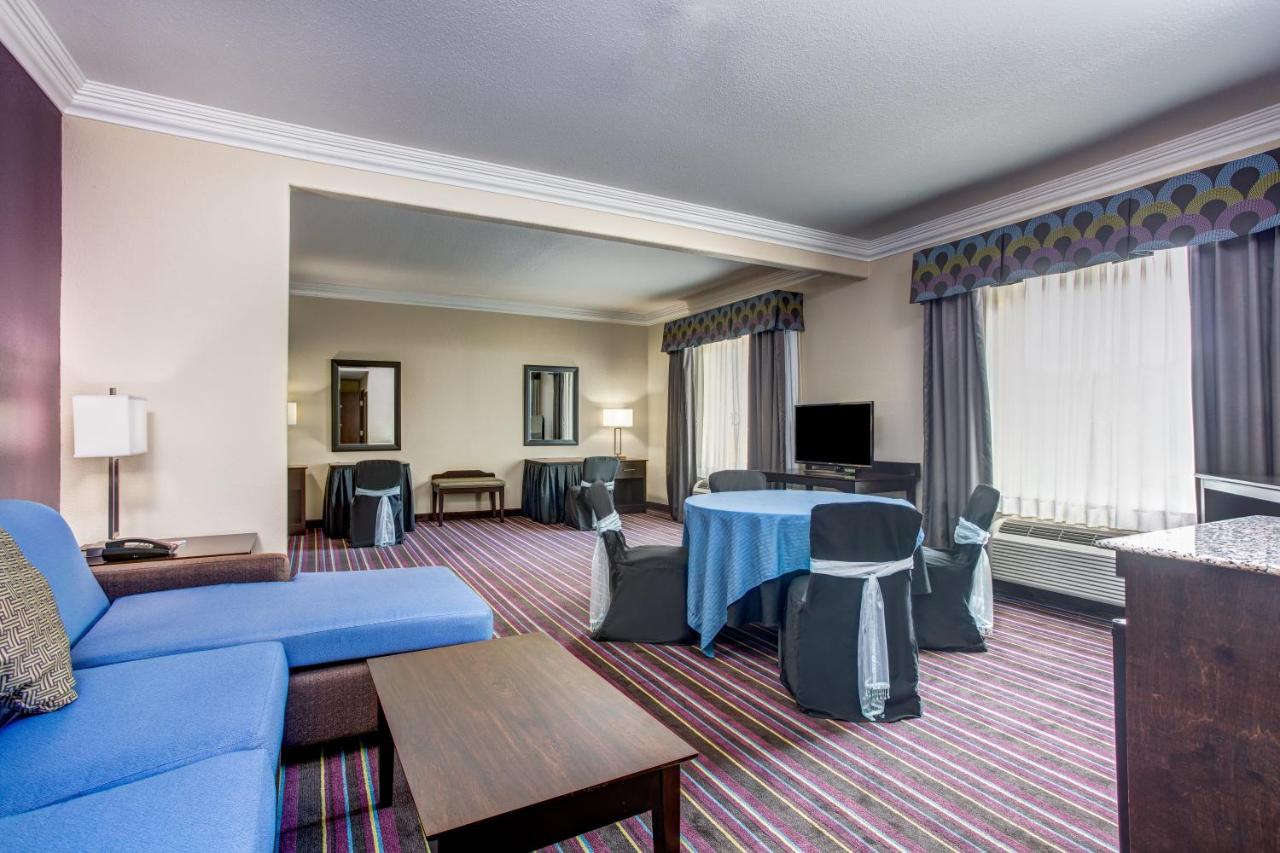  | Holiday Inn Express Hotel & Suites Raceland - Highway 90
