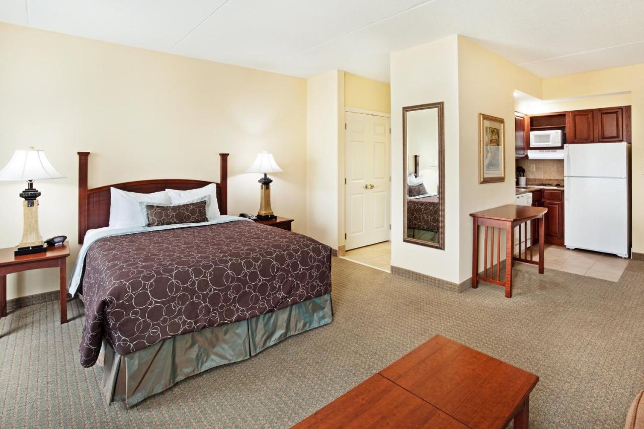 Standard Suite at Staybridge Suites Oak Ridge by IHG