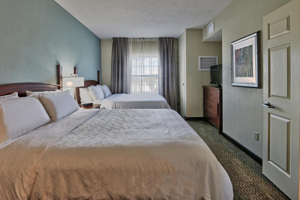 One-Bedroom Queen Suite at Staybridge Suites North - Albuquerque by IHG