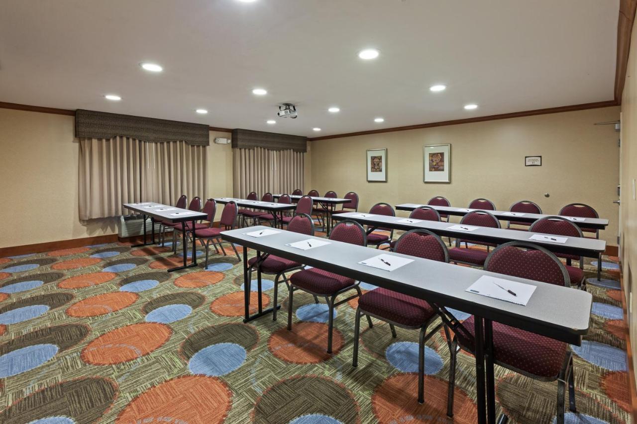 | Staybridge Suites Northwest near Six Flags Fiesta