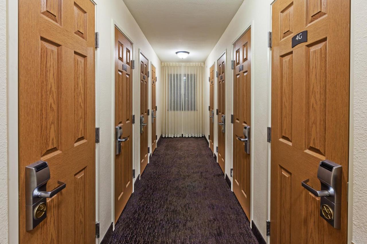 | Staybridge Suites Northwest near Six Flags Fiesta