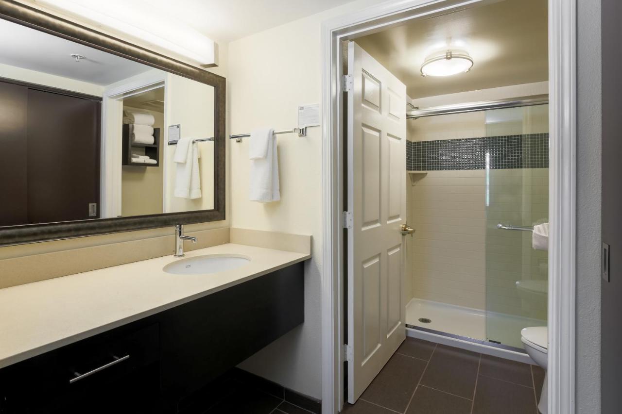 One Bedroom King Suite - Non Smoking at Staybridge Suites Philadelphia-Mt. Laurel by IHG