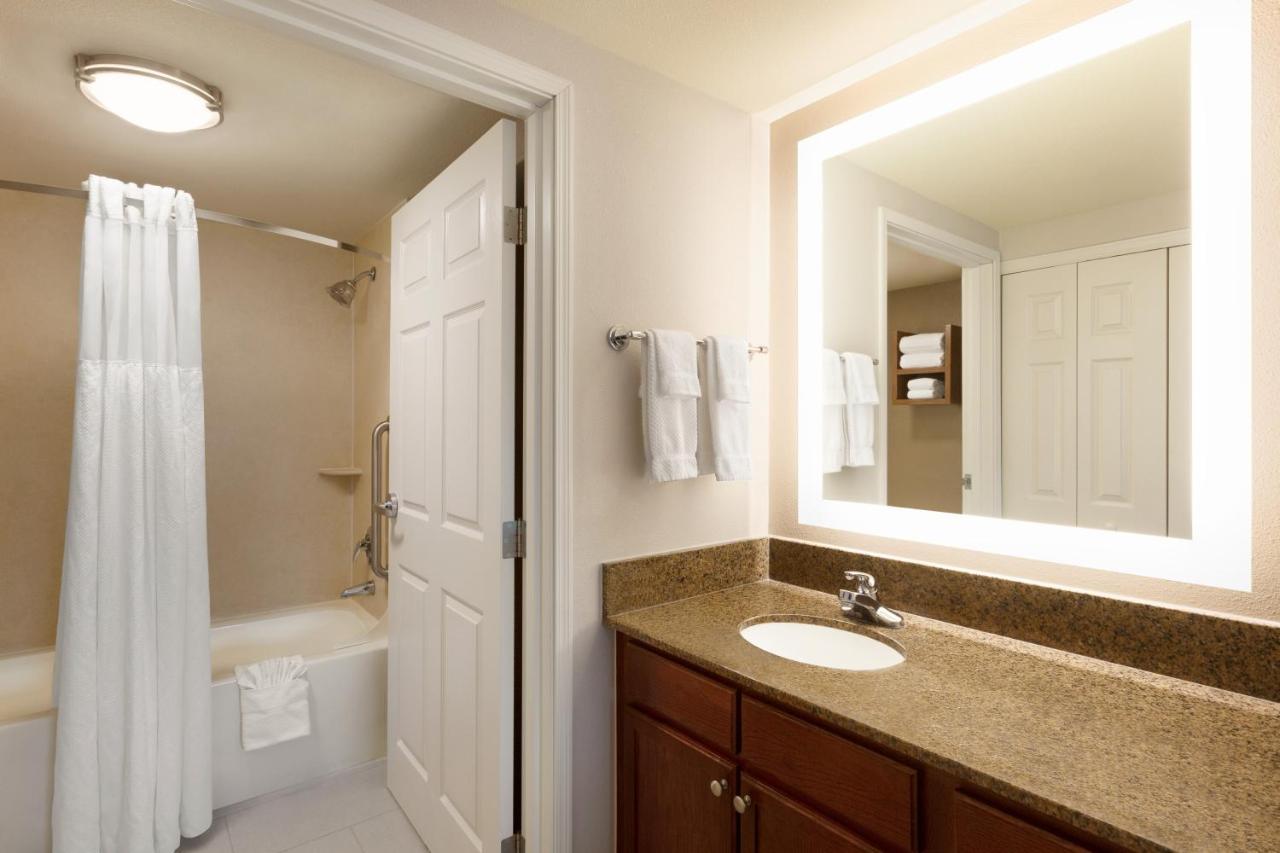 One-Bedroom Suite at Staybridge Suites Tampa East - Brandon by IHG