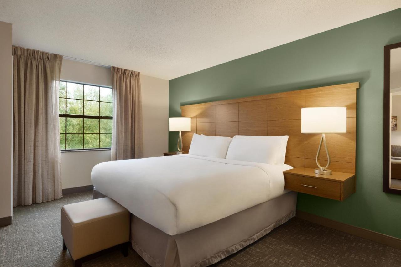 Queen Room - Disability Access/Hearing Accessable at Staybridge Suites Tampa East - Brandon by IHG