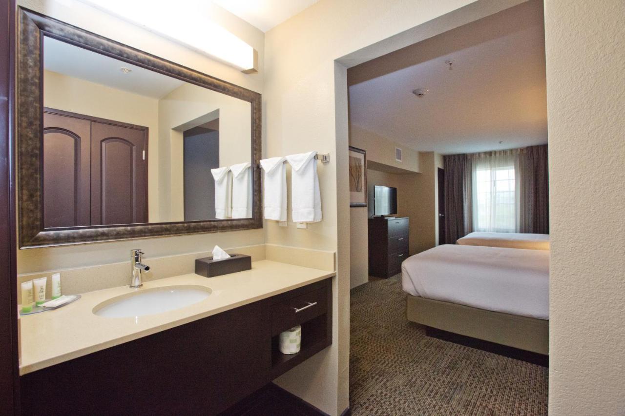 Queen Studio Suite with Two Queen Beds at Staybridge Suites Austin South Interstate Hwy 35 by IHG