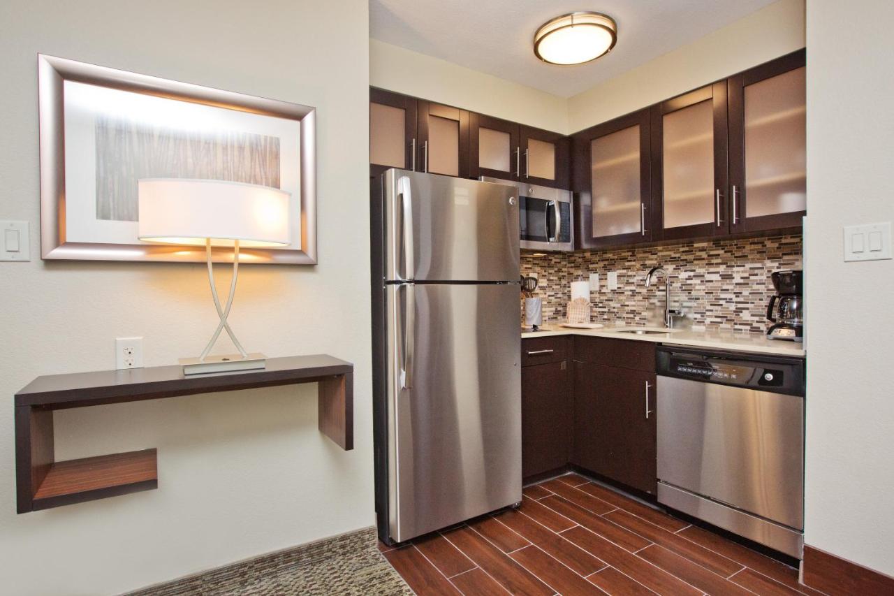 King Studio Suite - Disability Acces Roll in Shower/Non-Smoking at Staybridge Suites Austin South Interstate Hwy 35 by IHG