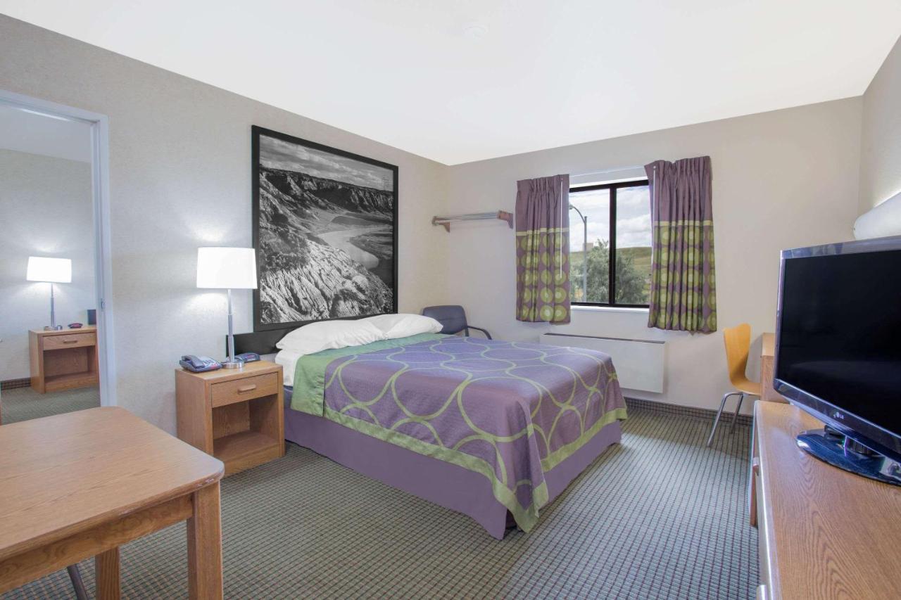 Room #50932414 at Super 8 by Wyndham Havre