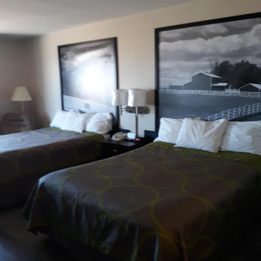 Double Room with Two Double Beds - Smoking at Super 8 by Wyndham Bethany MO