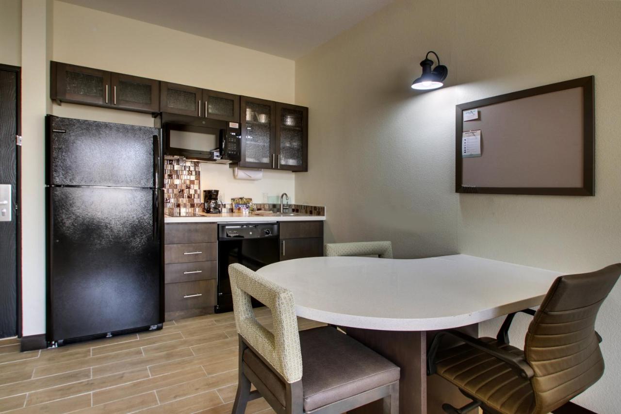 King Studio Suite - Non-Smoking at Candlewood Suites Wichita East by IHG
