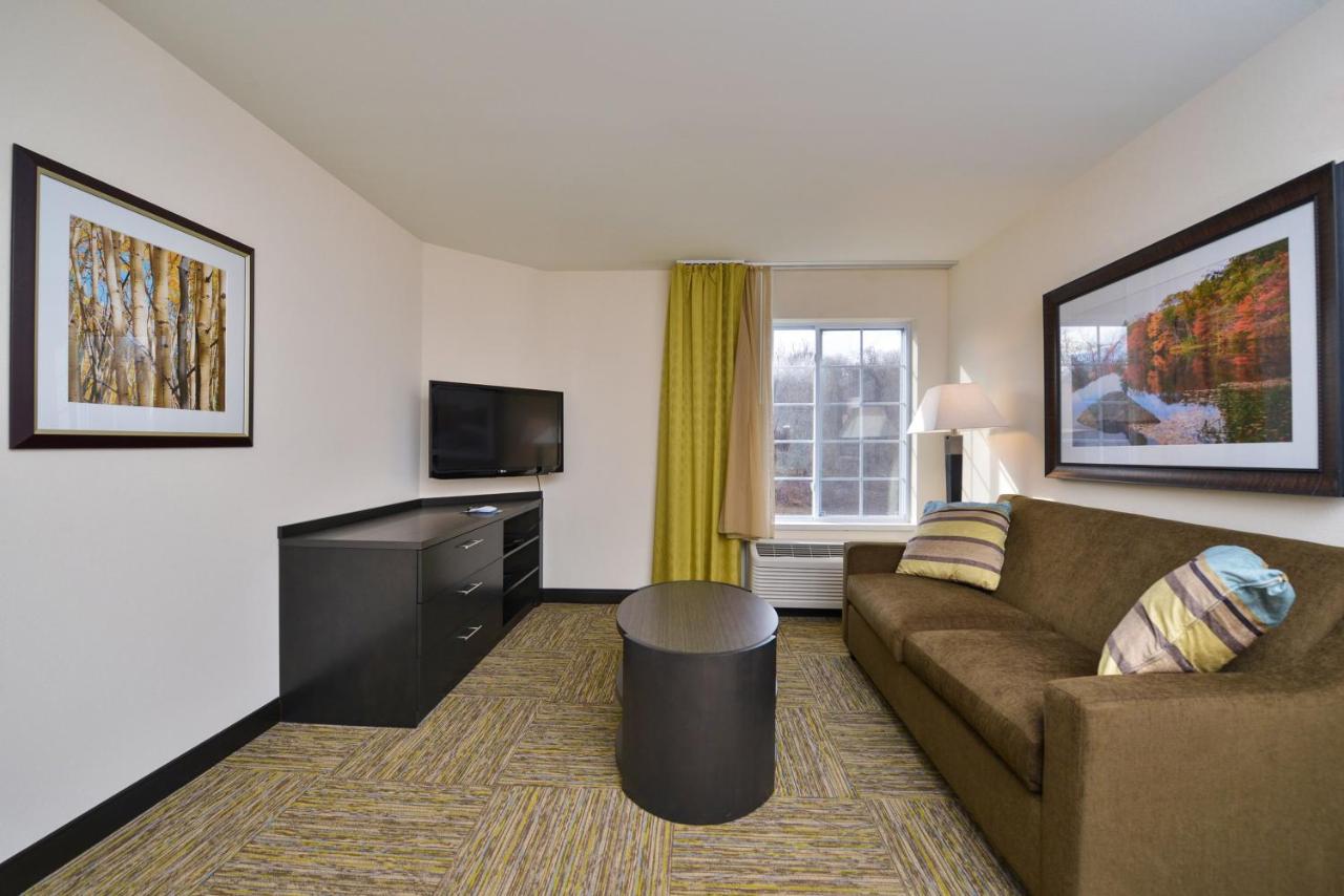 One-Bedroom Suite with Hearing Accessible Roll In Shower at Candlewood Suites Harrisburg - Hershey, an IHG Hotel