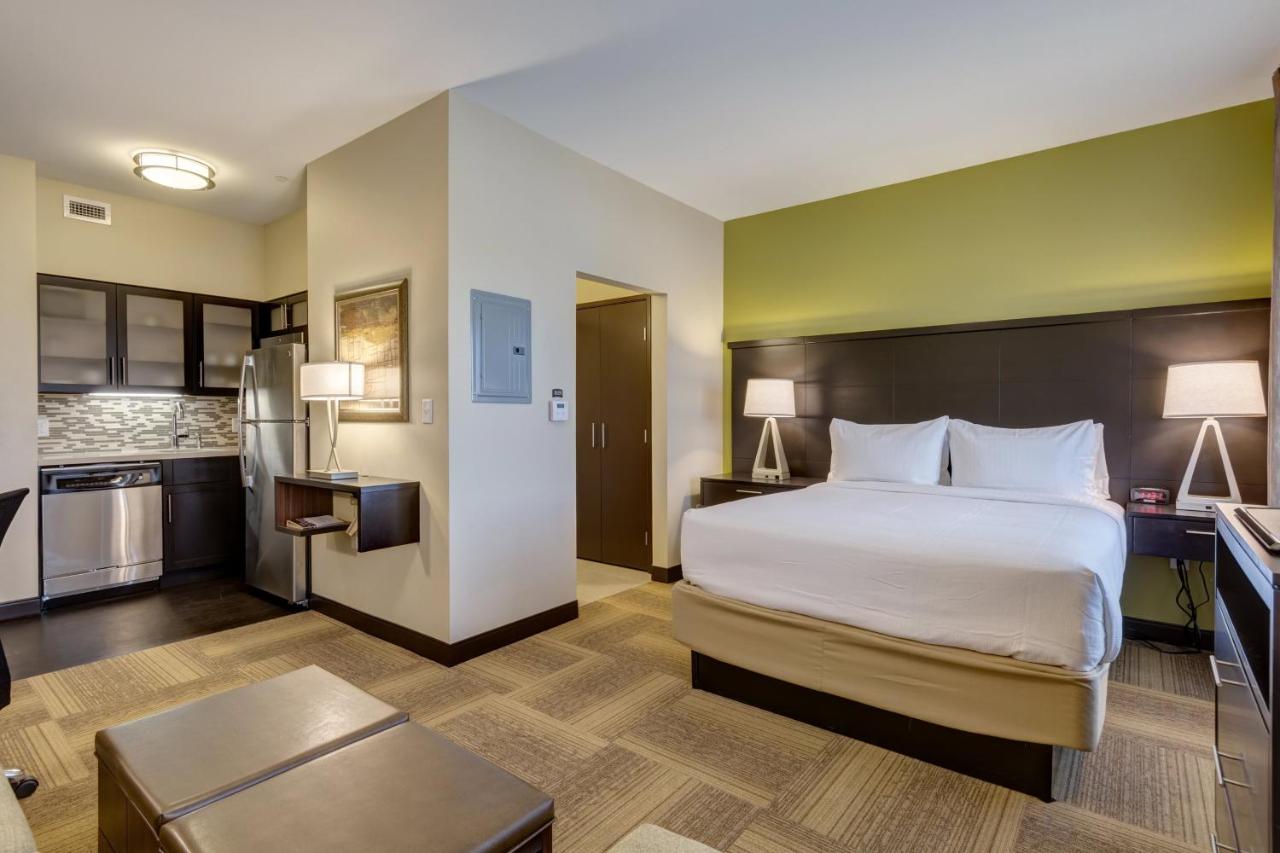 Queen Studio at Staybridge Suites St Louis - Westport by IHG