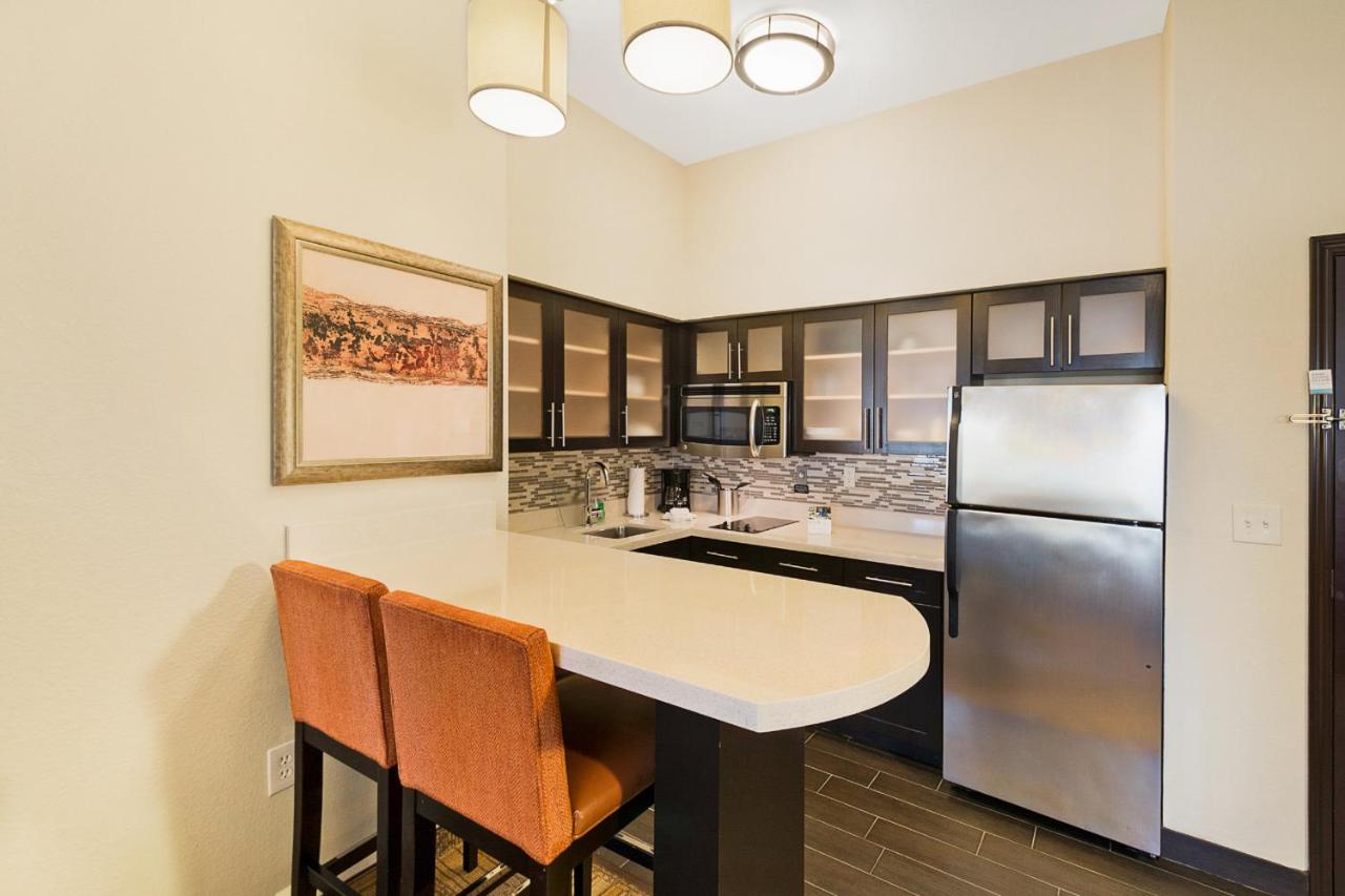 One-Bedroom King Suite at Staybridge Suites Longview, an IHG Hotel