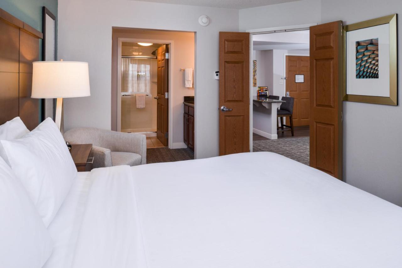 One Bedroom King Suite - Non-Smoking at Staybridge Suites Indianapolis Downtown - Convention Center by IHG