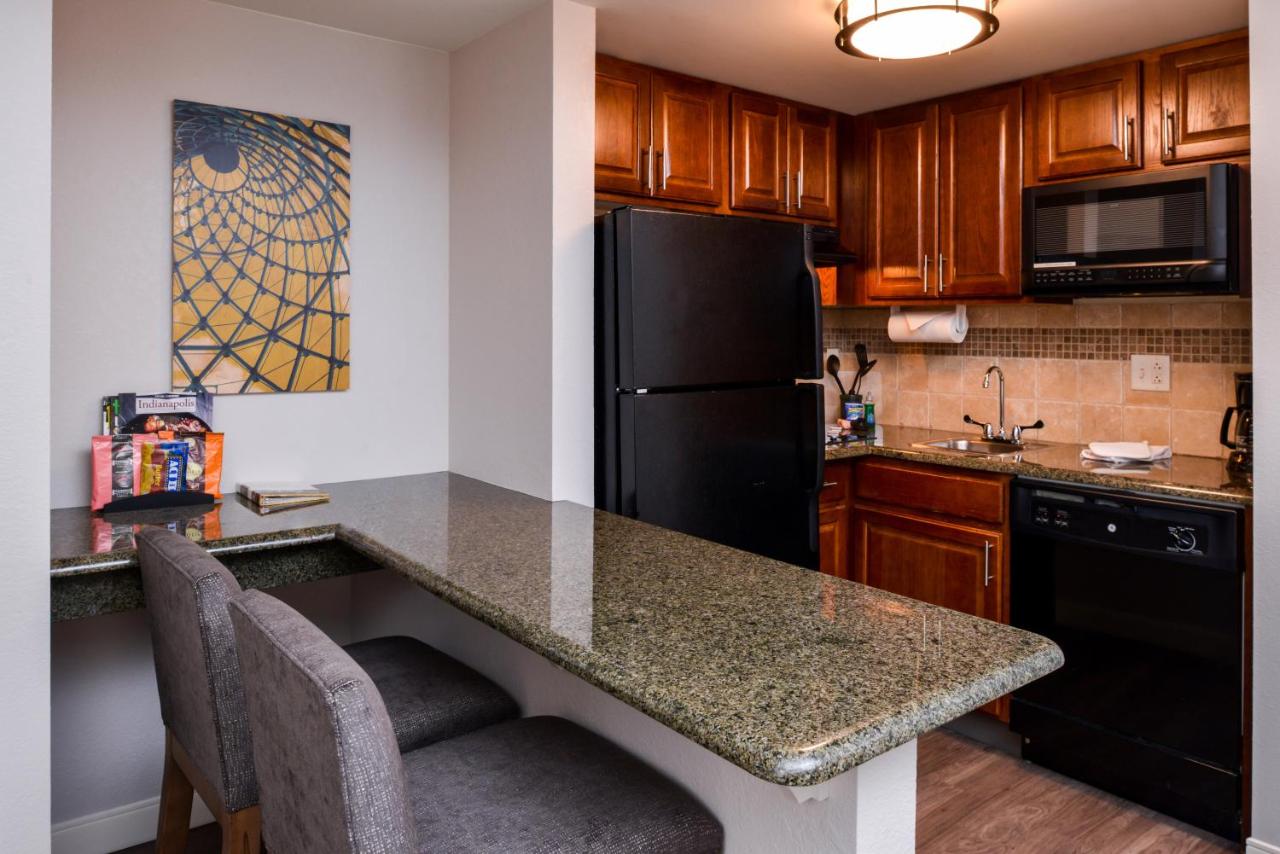 One-Bedroom Suite - Non-Smoking at Staybridge Suites Indianapolis Downtown - Convention Center by IHG