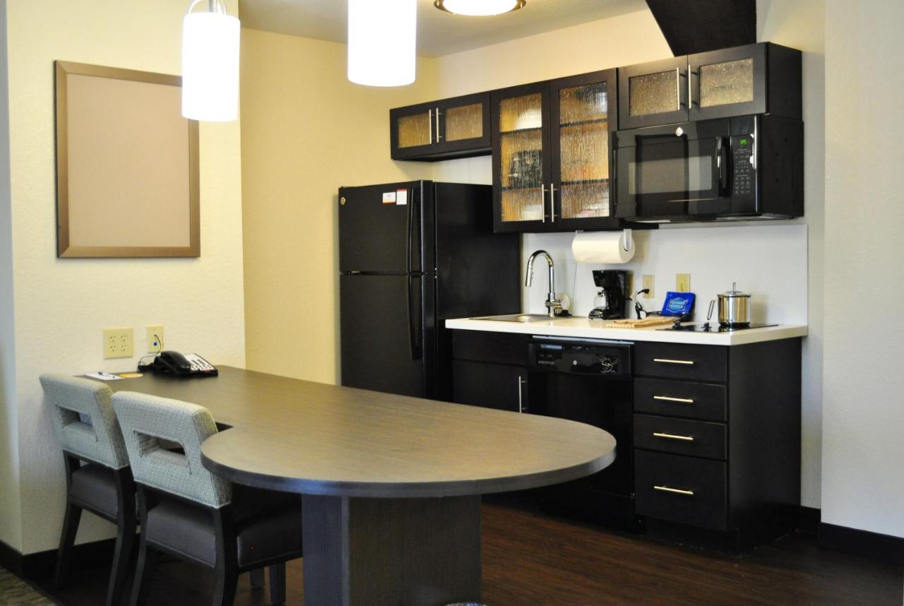 King Room - Hearing Access - Non-Smoking at Candlewood Suites Bay City, an IHG Hotel