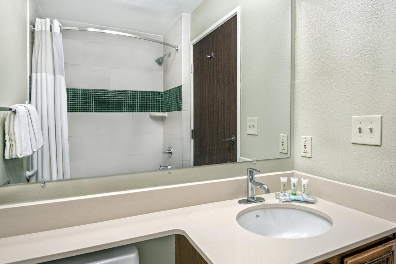 Queen Studio with Sofa Bed at Staybridge Suites Lubbock - University Area by IHG