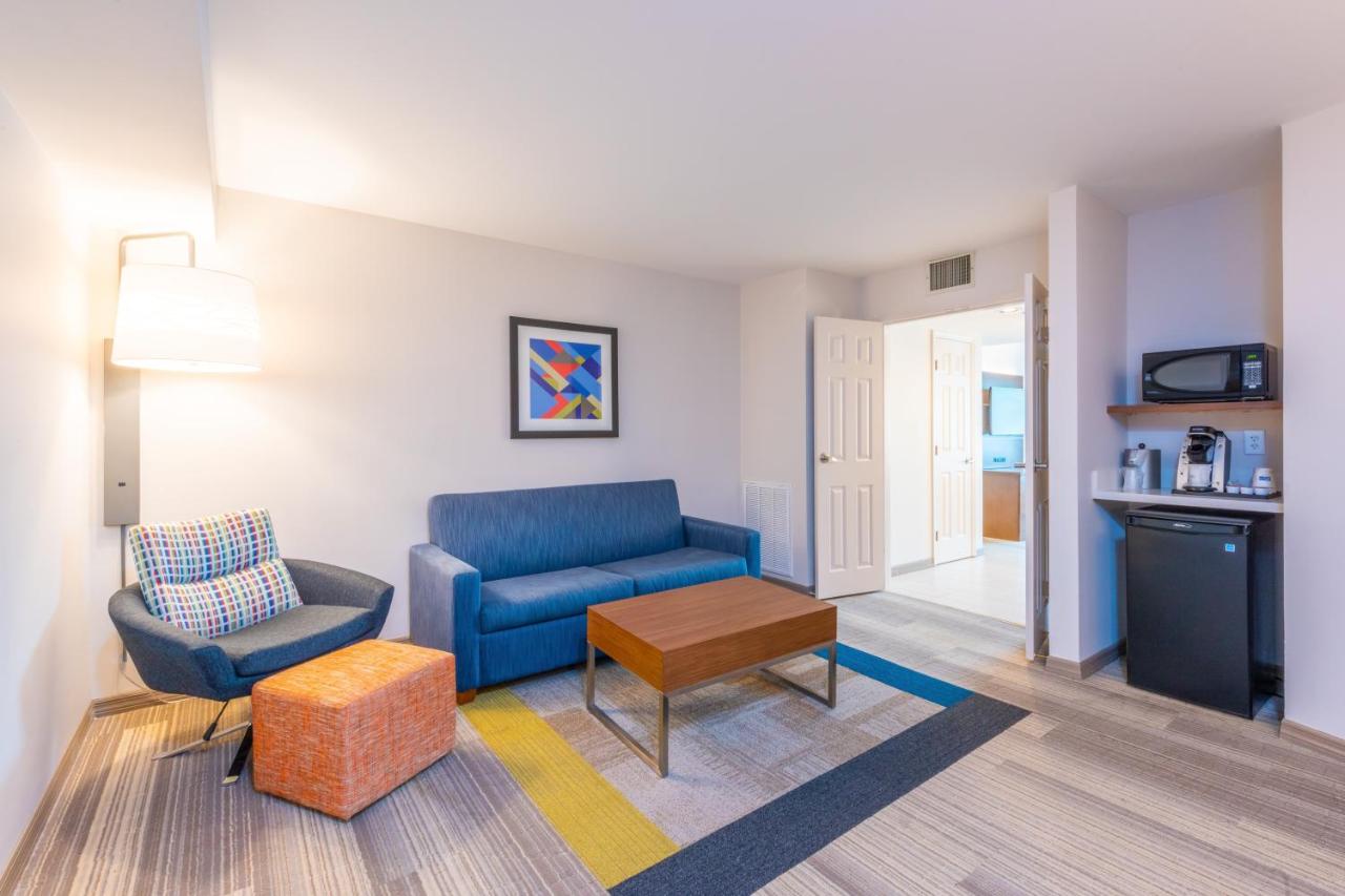 Executive King Suite - Non-Smoking at Holiday Inn Express & Suites Bradenton West by IHG