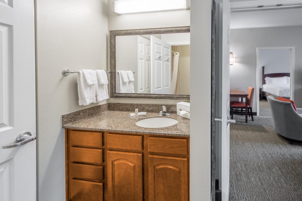 Two Bedroom Suite with One Queen Bed and Two Double Beds - Non-Smoking at Staybridge Suites Kansas City - Independence by IHG