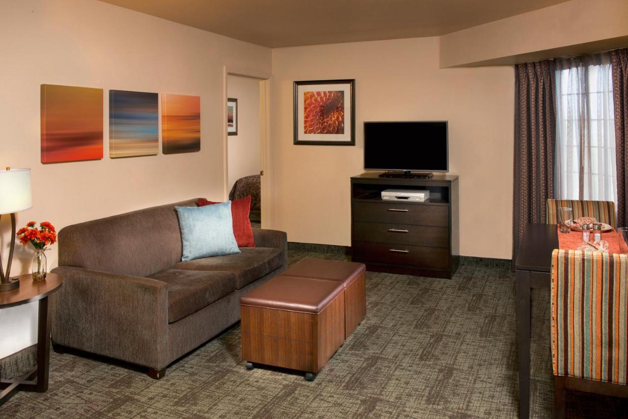 Two-Bedroom Suite 1 King 1 Queen at Staybridge Suites Myrtle Beach - West, an IHG Hotel