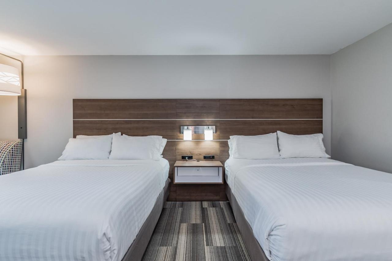 Queen Room with Two Queen Beds - Non-Smoking at Holiday Inn Express Hotel & Suites South Bend by IHG